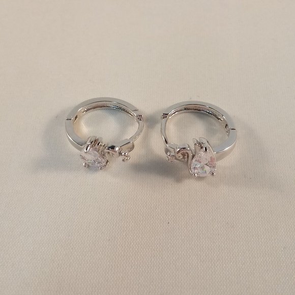 18K Gold Filled Diamond Zircon Pear Swan Hoop Earrings 1.25ctw ea. Party Gift - Picture 2 of 3